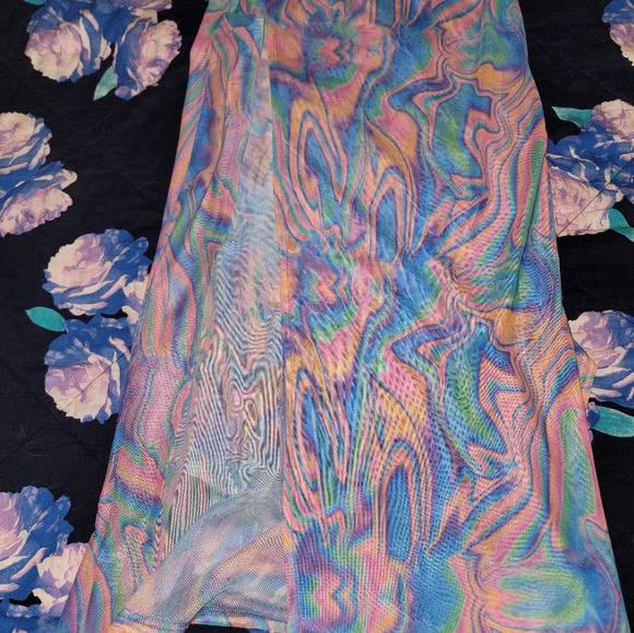 UNIF MELT MAXI DRESS SIZE SMALL - Picture 3 of 3